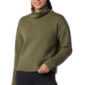New Balance NB Heat Loft Funnel Neck quilted top in Nettle Green oversized XS